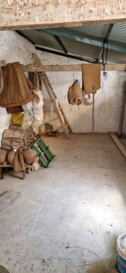 Image No.18-9 Bed Property for sale