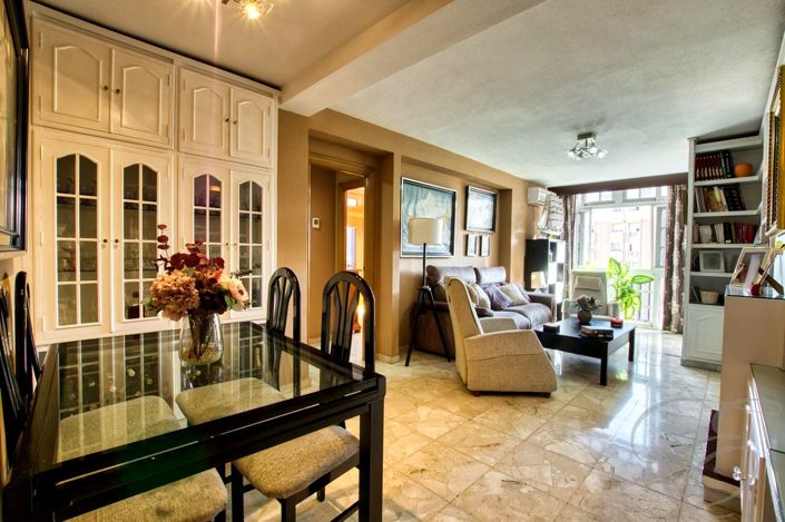Image No.1-3 Bed Property for sale