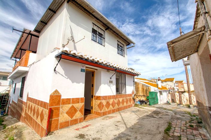 Image No.19-2 Bed Property for sale