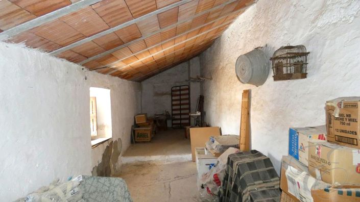 Image No.13-5 Bed Property for sale