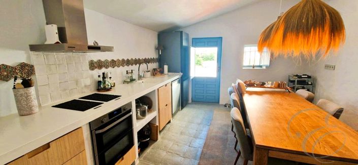 Image No.4-3 Bed Property for sale