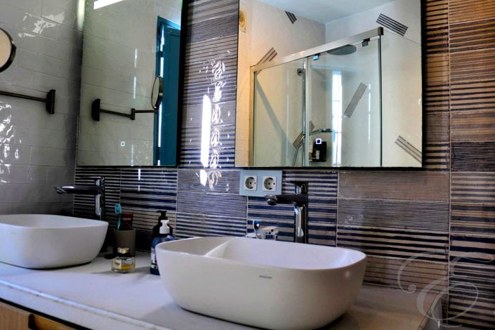 Image No.8-3 Bed Property for sale