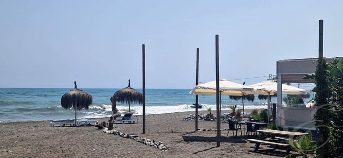 Image No.17-2 Bed Property for sale