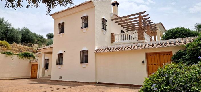 Image No.3-4 Bed Property for sale