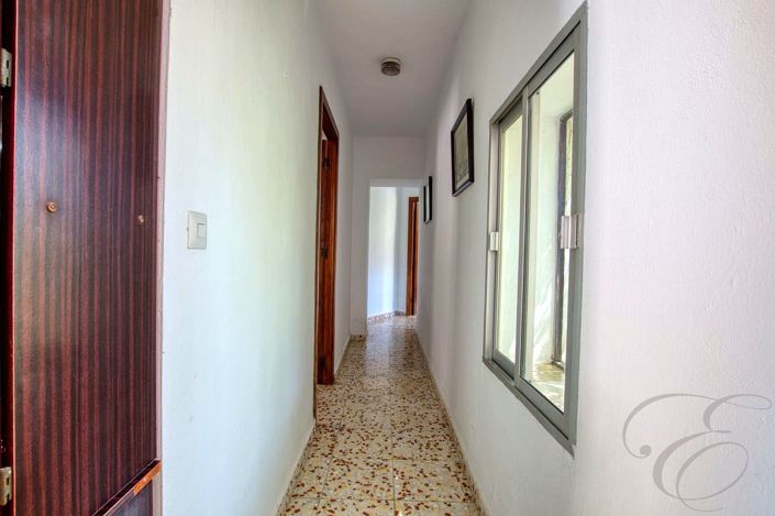 Image No.9-2 Bed Property for sale