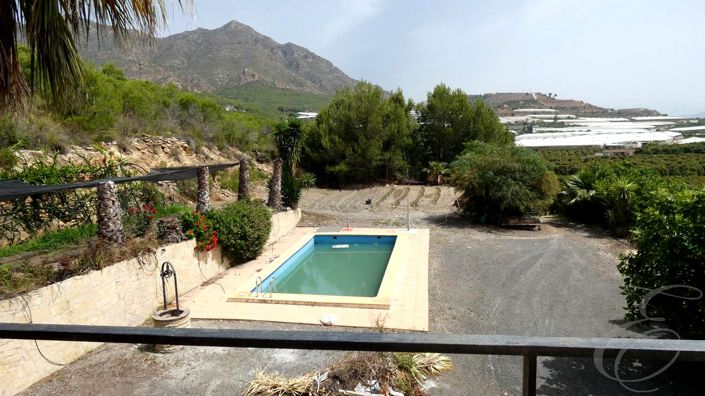 Image No.18-4 Bed Property for sale