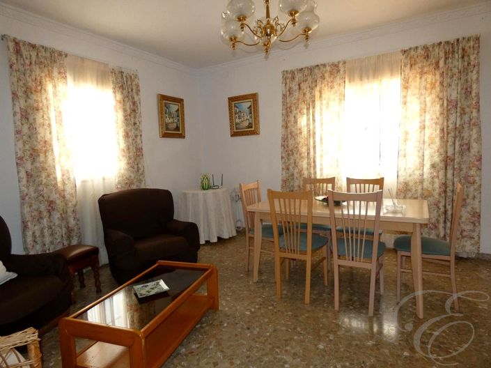 Image No.20-10 Bed Property for sale