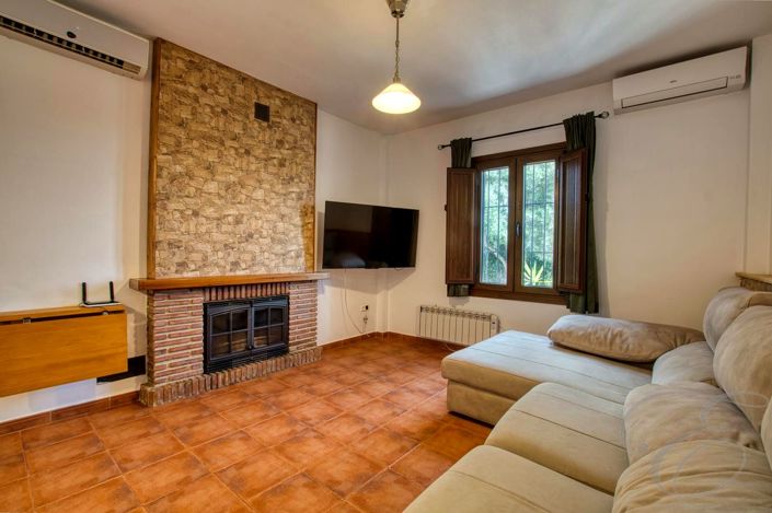 Image No.9-Propriété de 3 chambres à vendre à Periana