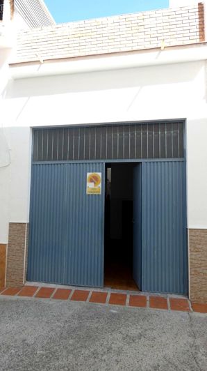 Image No.11-6 Bed Property for sale