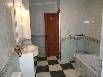 6a0e98ff-0004185981