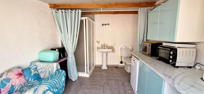 Image No.12-4 Bed Property for sale