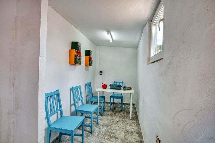 Image No.25-5 Bed Property for sale