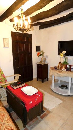 Image No.3-2 Bed Property for sale