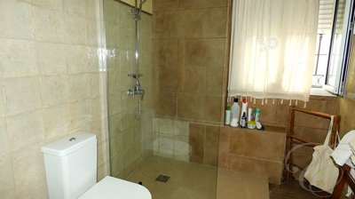 ce15bedf-0004194165