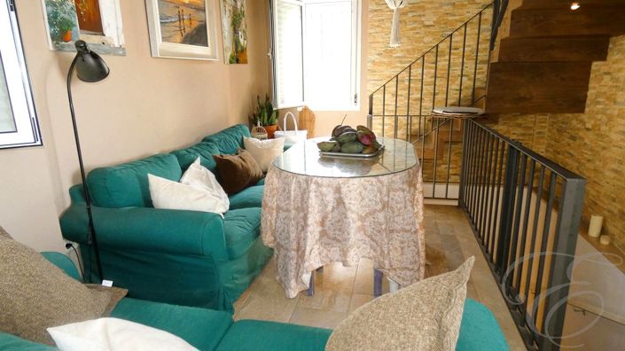 Image No.6-3 Bed Property for sale