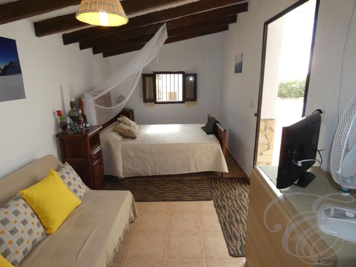 Image No.9-4 Bed Property for sale