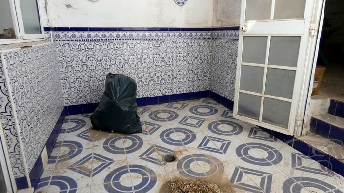 Image No.10-3 Bed Property for sale