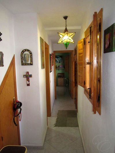 Image No.4-2 Bed Property for sale