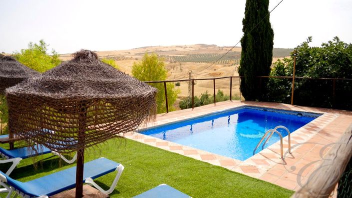 Image No.17-2 Bed Property for sale