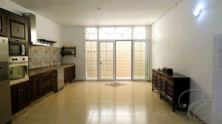 Image No.3-1 Bed Property for sale