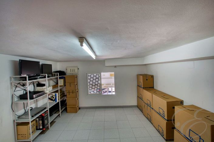 Image No.13-3 Bed Property for sale