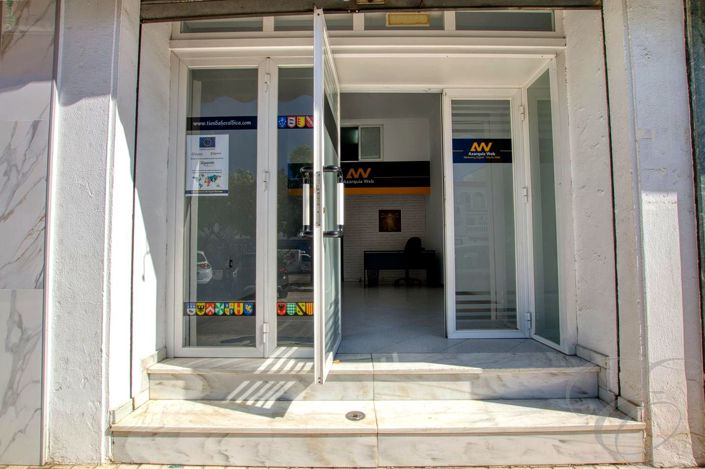 Image No.2-3 Bed Property for sale