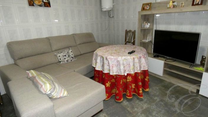 Image No.14-4 Bed Property for sale