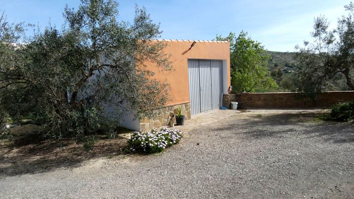 Image No.16-4 Bed Property for sale