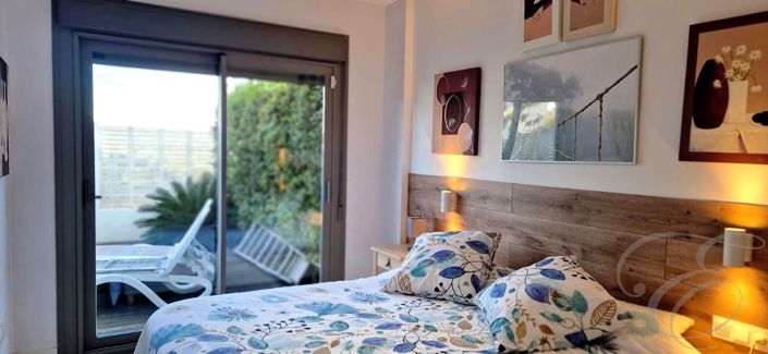 Image No.9-3 Bed Property for sale