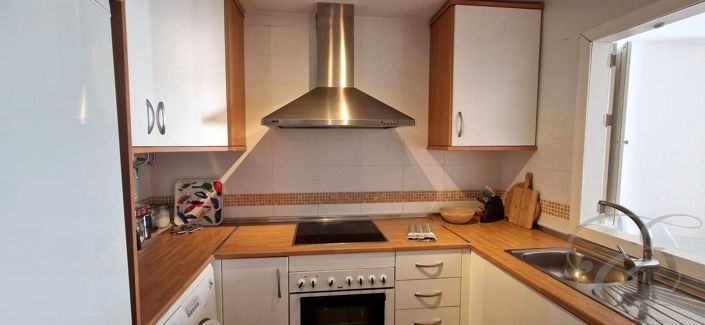 Image No.5-2 Bed Property for sale