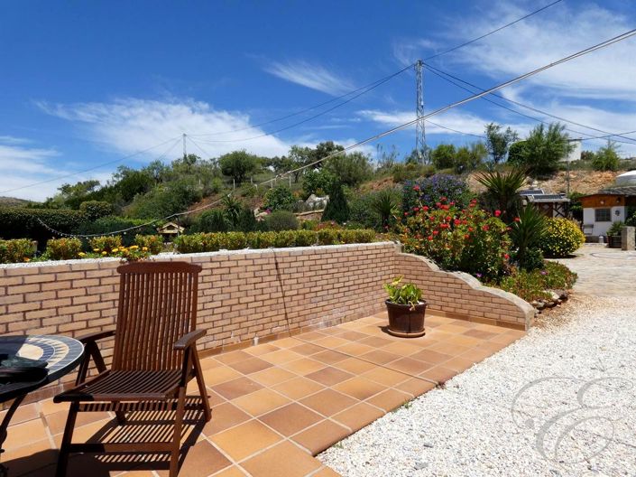 Image No.15-3 Bed Property for sale