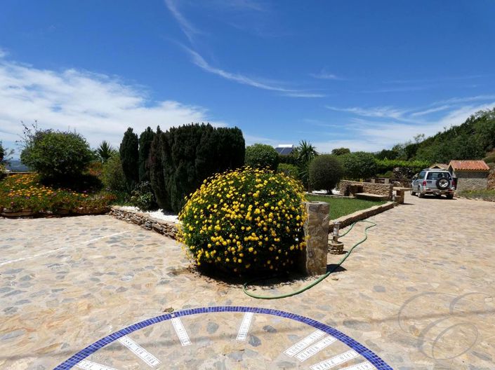 Image No.16-3 Bed Property for sale