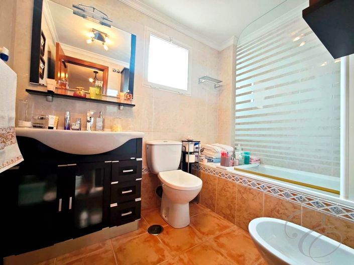 Image No.17-Propriété de 4 chambres à vendre à Chilches