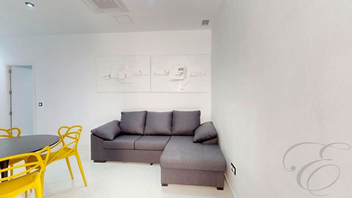 Image No.3-1 Bed Property for sale