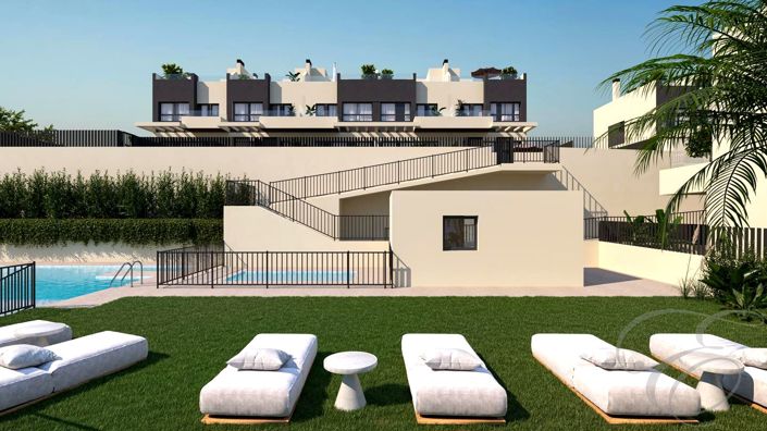 Image No.2-4 Bed Property for sale