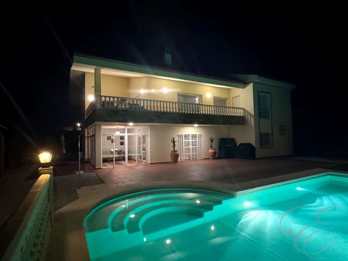 Image No.2-Propriété de 4 chambres à vendre à Alcaucín