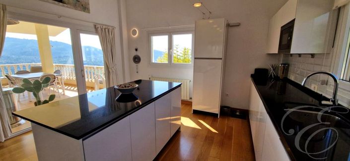 Image No.9-Propriété de 4 chambres à vendre à Alcaucín