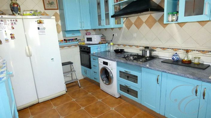 Image No.6-4 Bed Property for sale