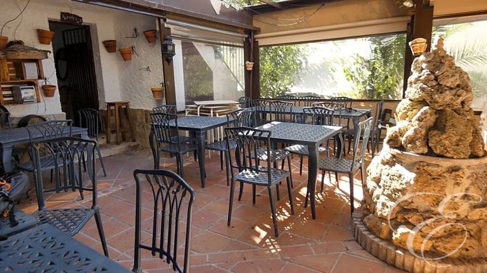 Image No.8-9 Bed Property for sale