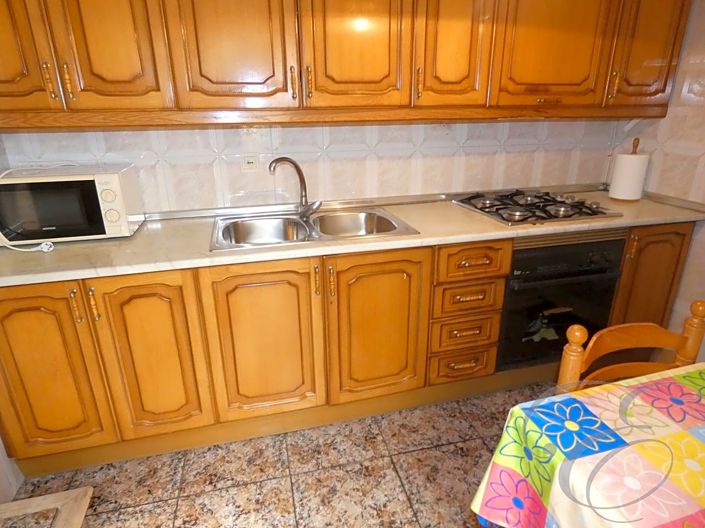 Image No.4-5 Bed Property for sale