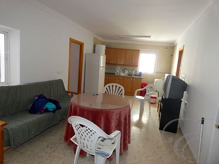 Image No.10-10 Bed Property for sale