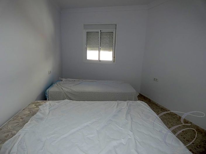 Image No.11-10 Bed Property for sale