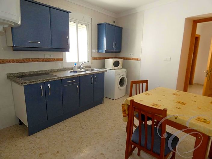 Image No.13-10 Bed Property for sale