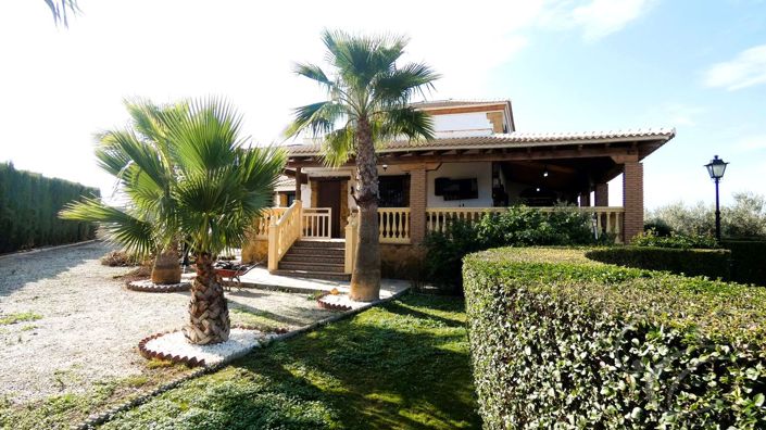 Image No.3-3 Bed Property for sale