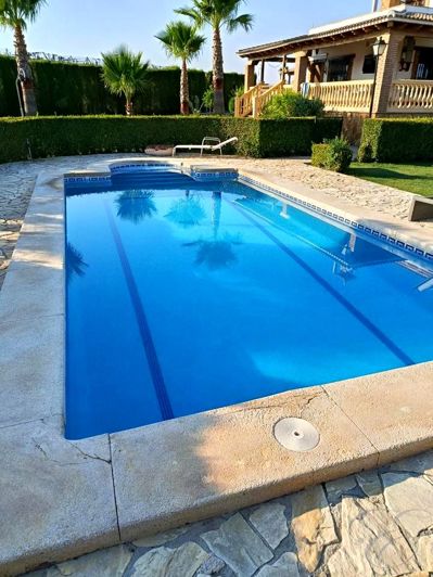 Image No.23-3 Bed Property for sale