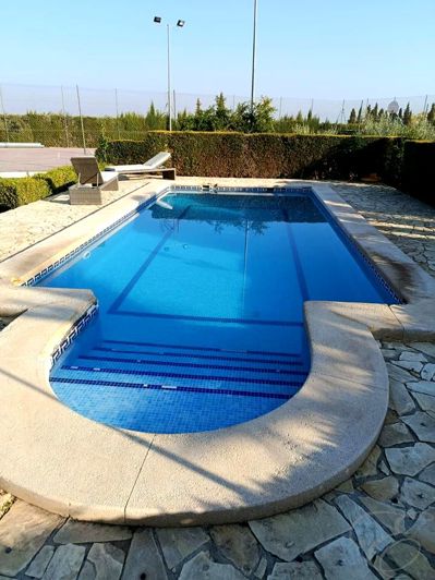 Image No.24-3 Bed Property for sale