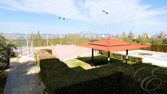 Image No.25-3 Bed Property for sale