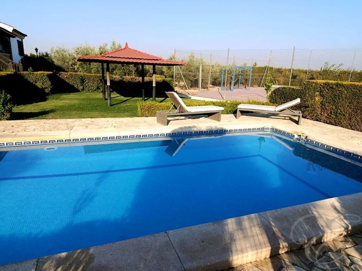 Image No.4-3 Bed Property for sale