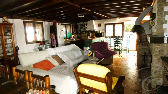 Image No.7-3 Bed Property for sale