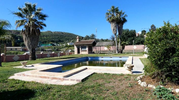 Image No.3-4 Bed Property for sale